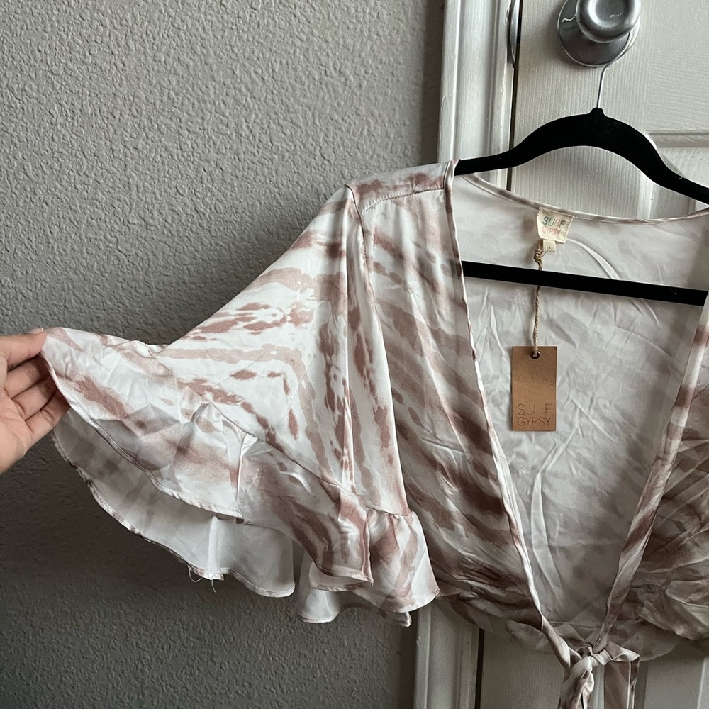 Flowy Tie-Dye Blouse with Ruffled Sleeves